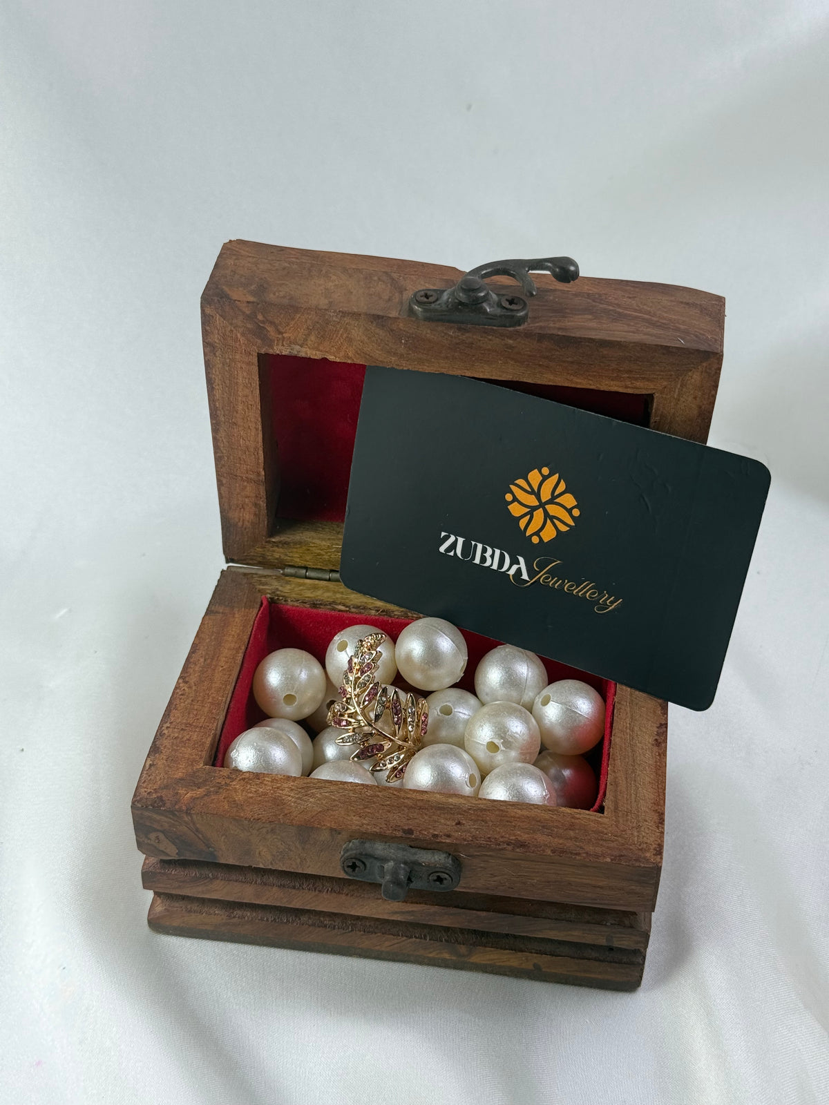 Beautiful design Long ring