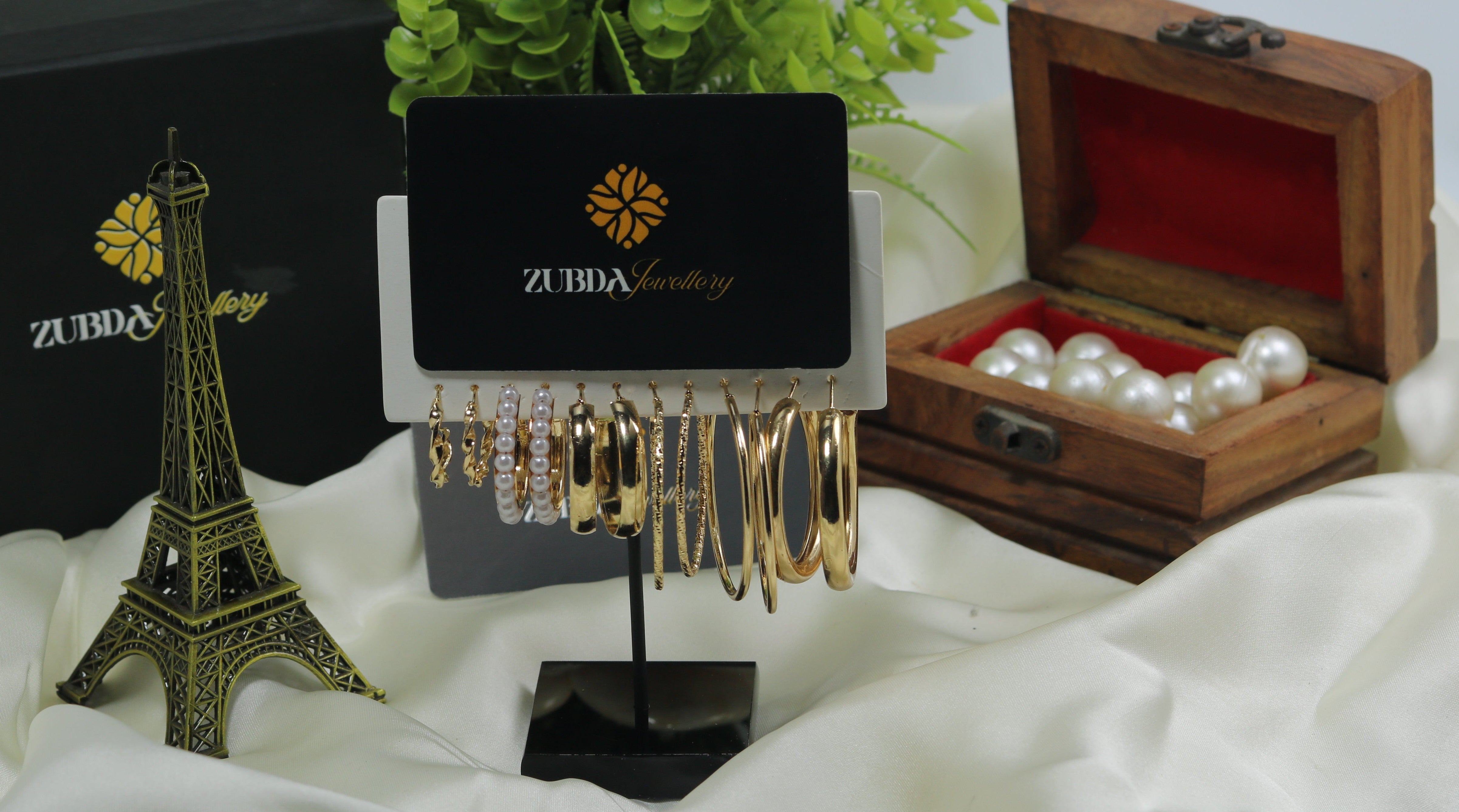 Golden Bali set for girls