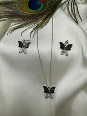 Beautiful Black Butterfly Design Locket Set