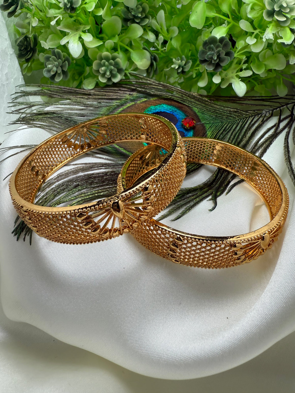 Golden Bangles Set-03