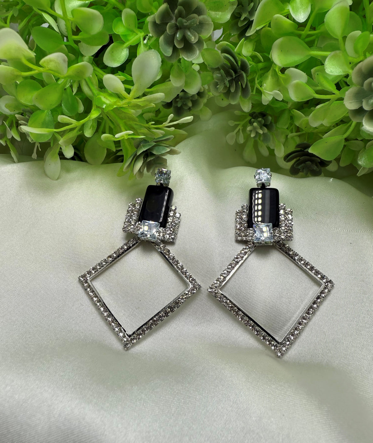 Beautiful Design Black & Silver color Earrings