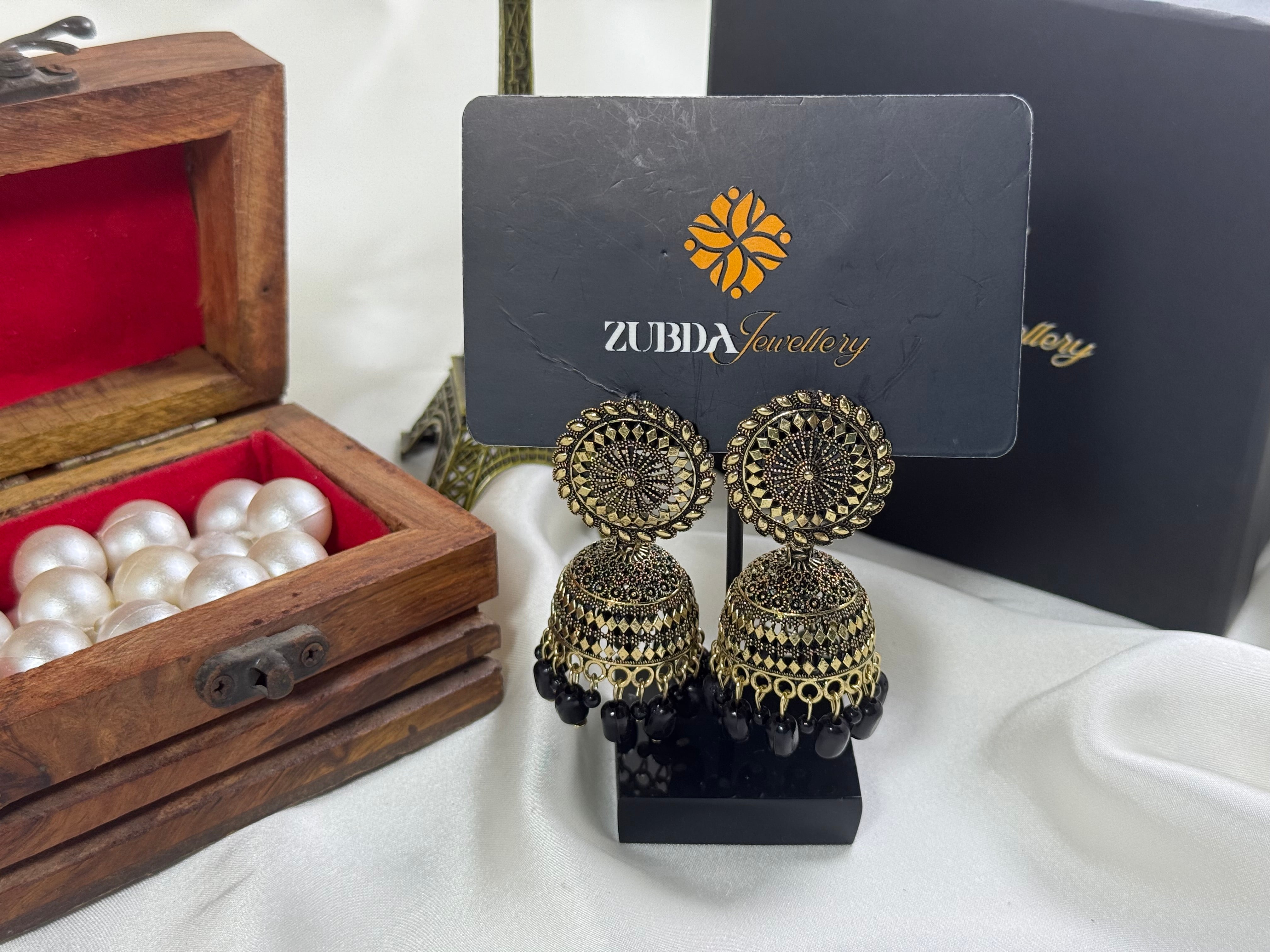 Gorgeous Kundan Jhumka for girls/women