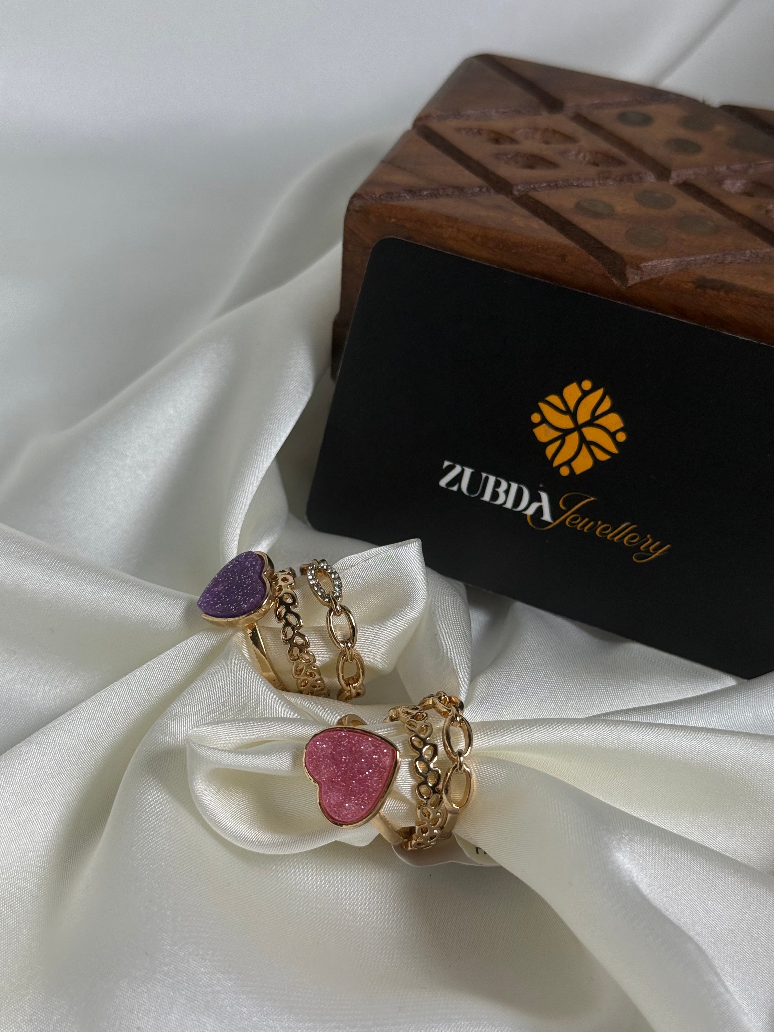 Morganite Heart blossom three rings set