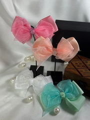 Bow hair pin