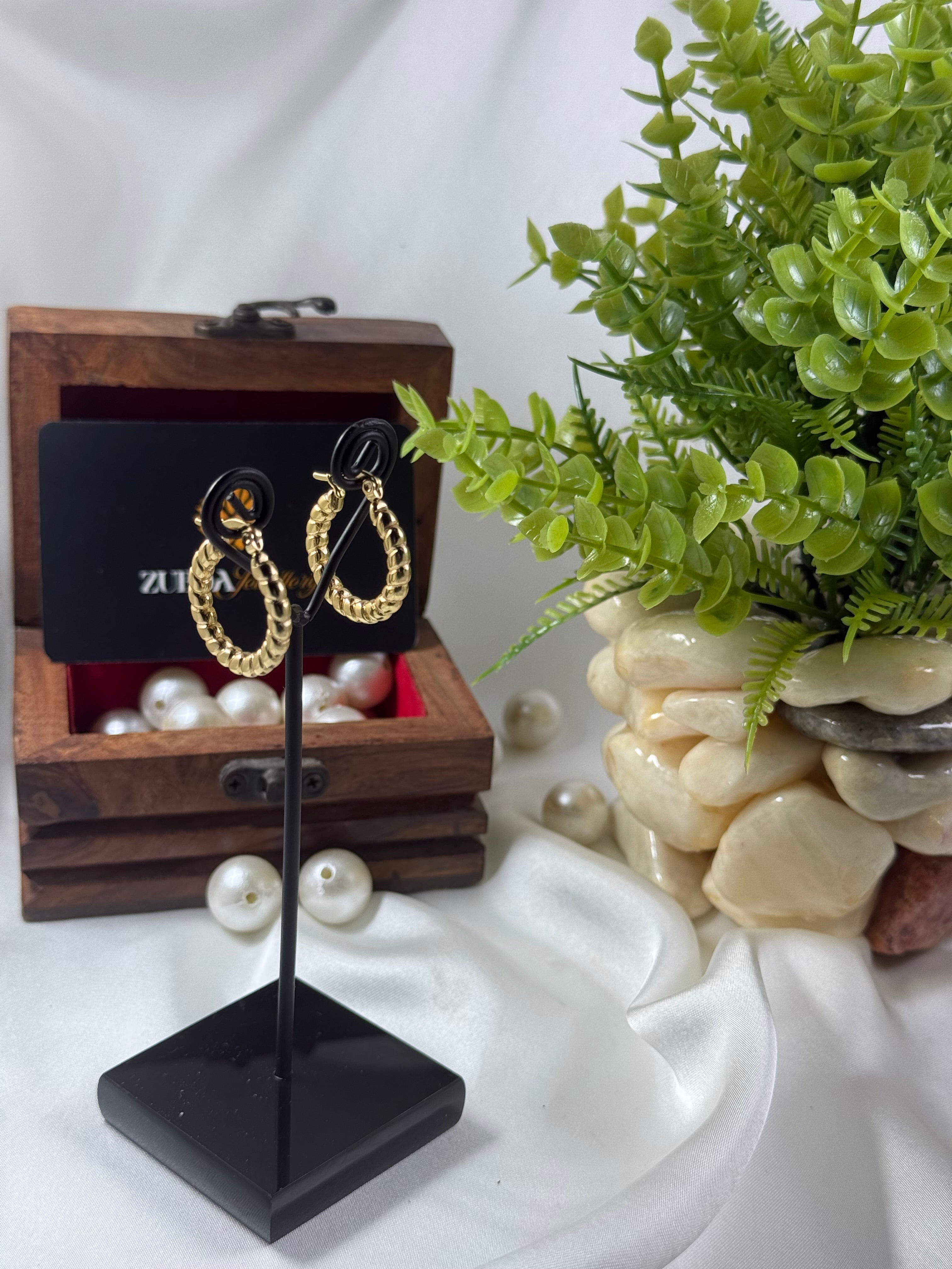 Simple hoop style Small Bali