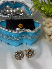 Copper flower ring with white pearls