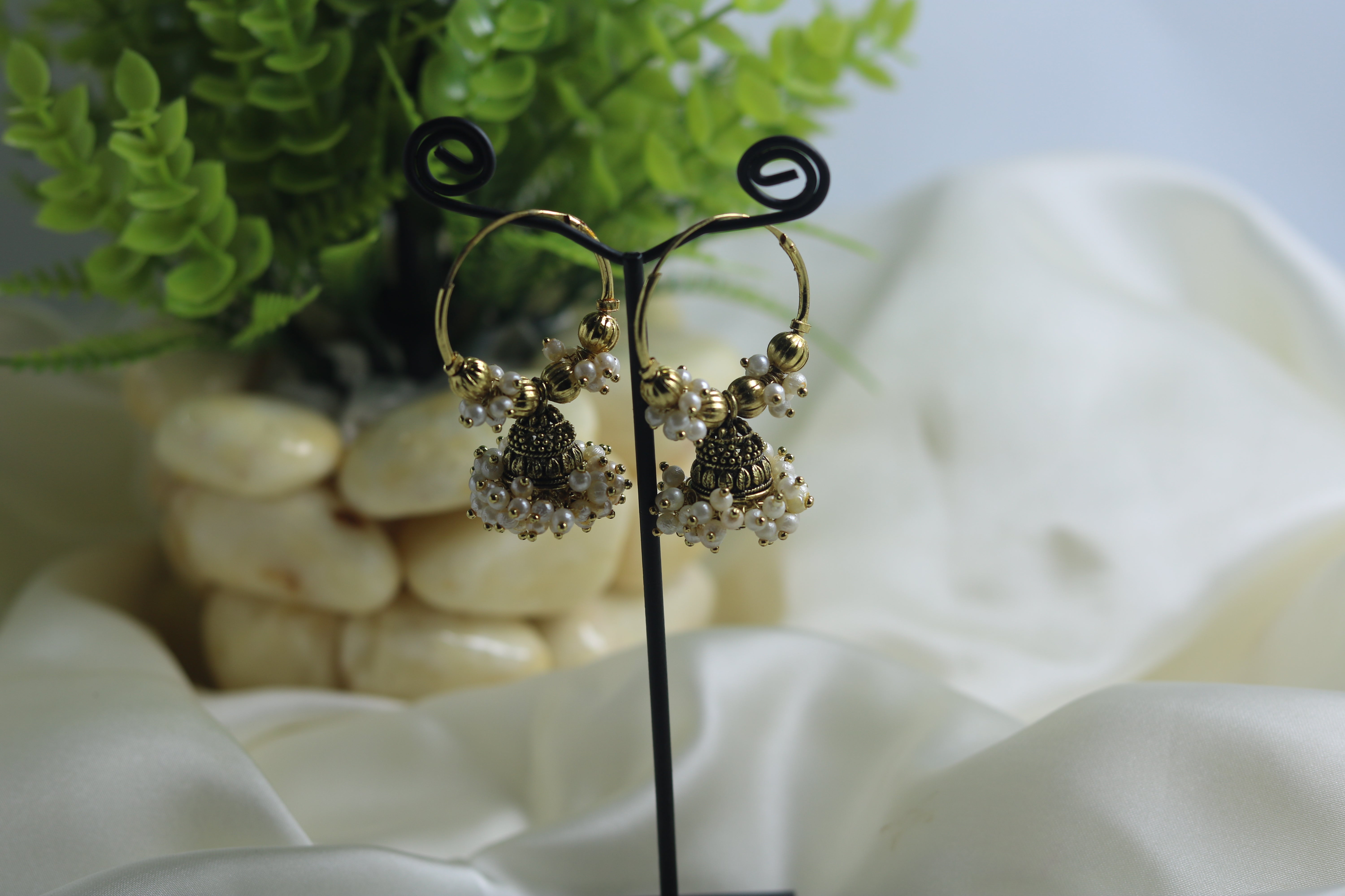 Traditional jumka Bali with pearls for girls/women