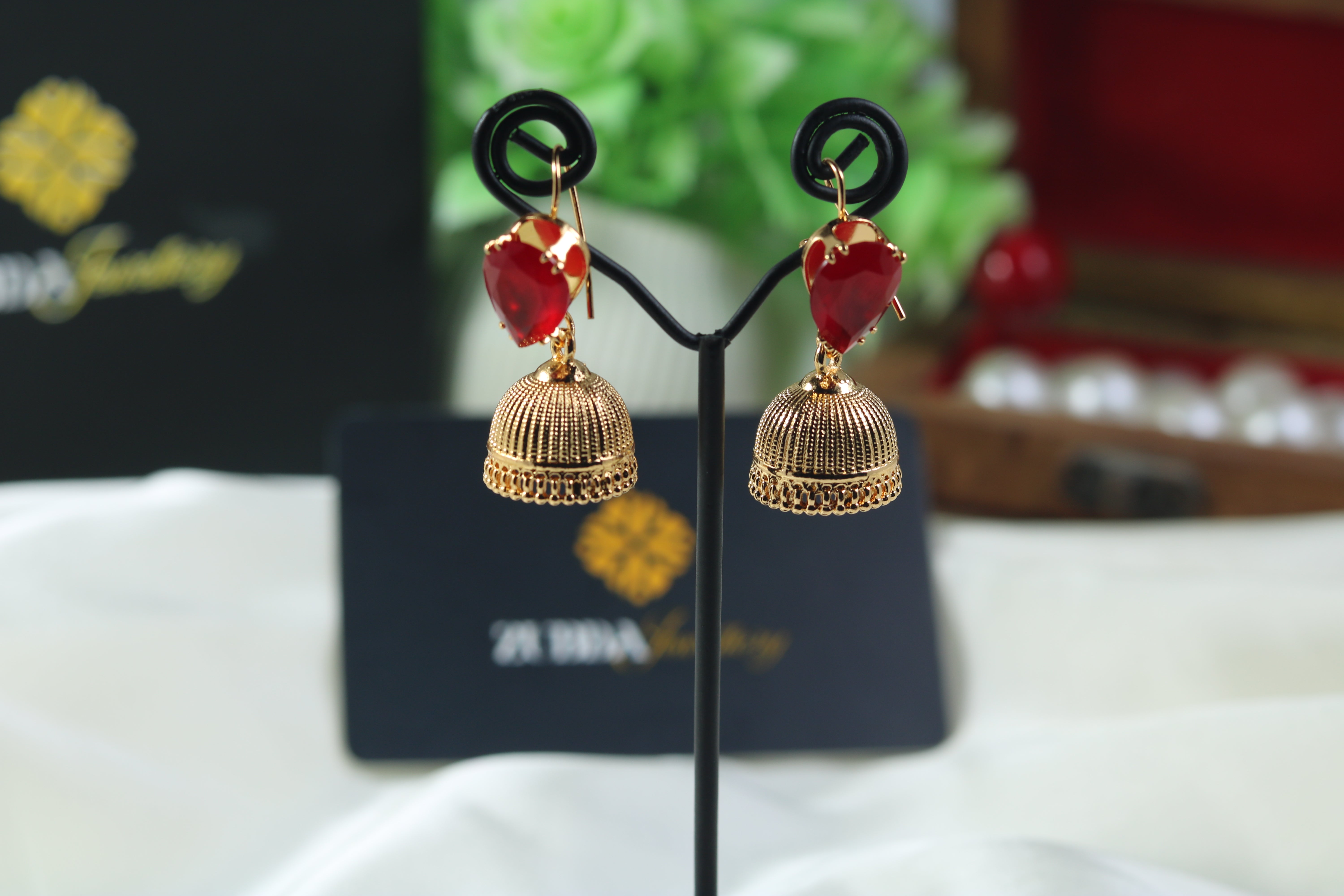 Gold plated filigree jumka with pearls